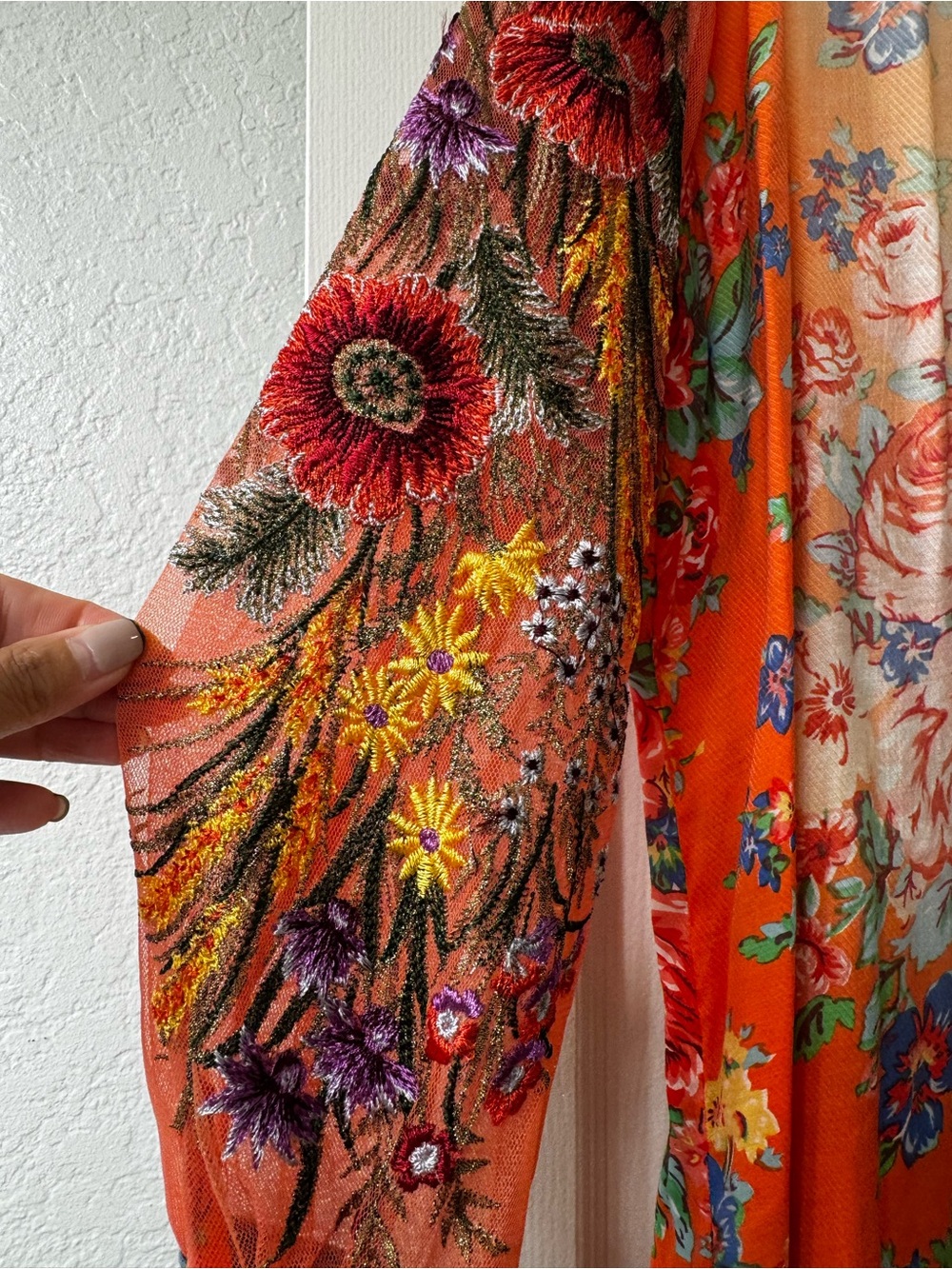 NWT Aratta Silent Journey Girls Are Young Shirt Floral Embroidered Sleeve XL - Picture 6 of 12